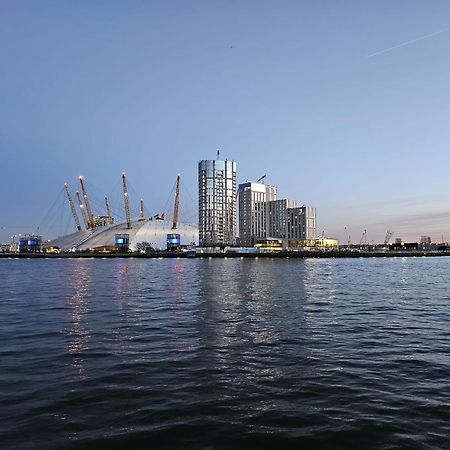 ロンドンLuxury Property In Canary Wharfアパートメント エクステリア 写真